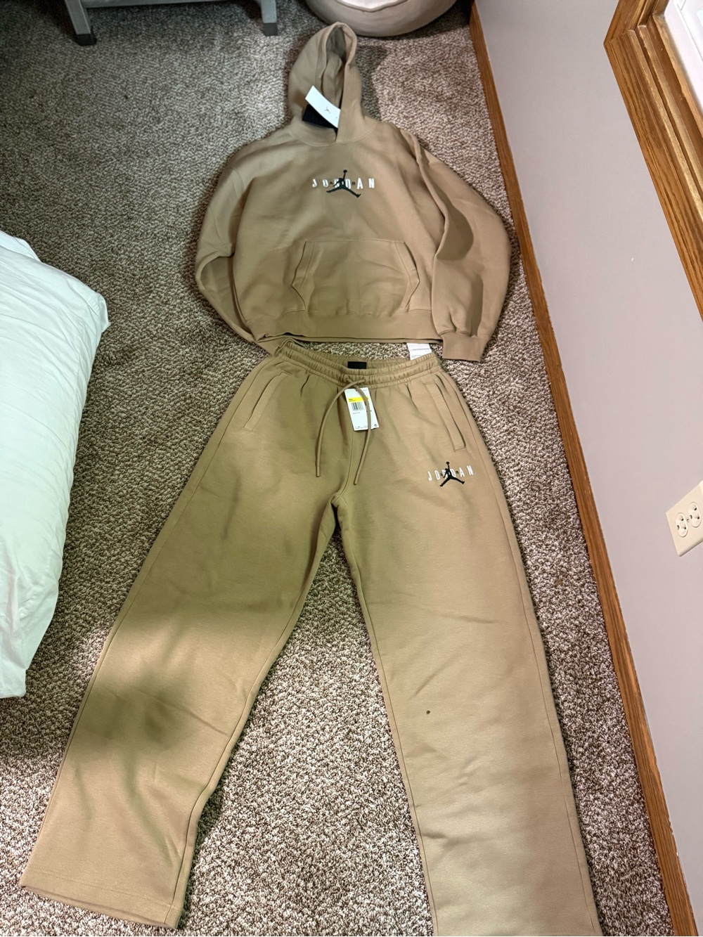 Jordan Brown/Tan Hoodie and Sweatpants Set